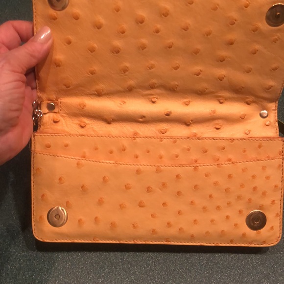 Victor Hugo clutch carre rivert 1k in yellow - Picture 6 of 6